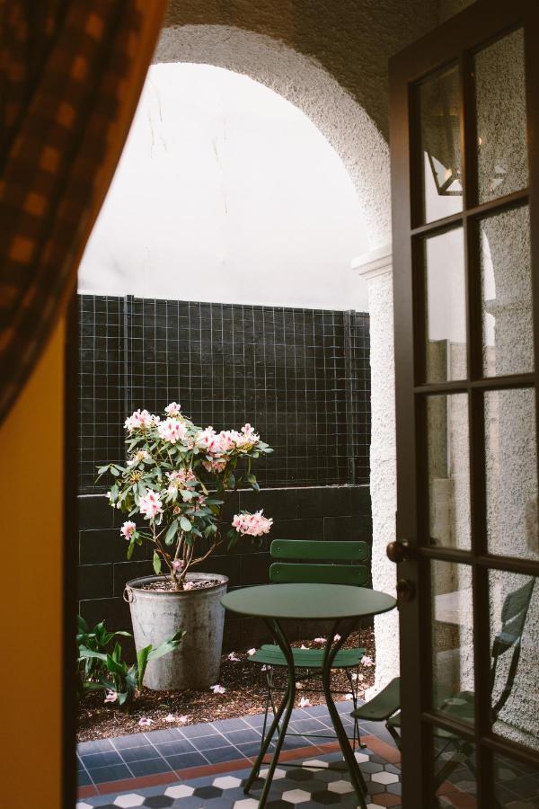 The Convent Hotel Окленд Екстер'єр фото